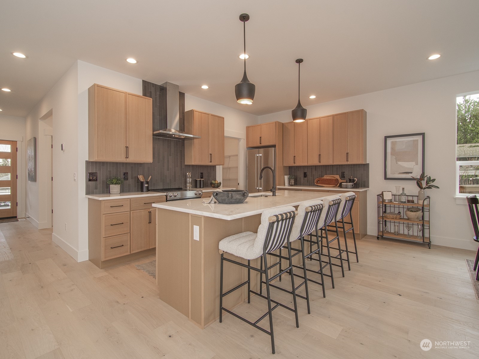 3741 Southwest 98th Street Seattle, WA 98126 - Photo 9 of 35 Gallery Image 9