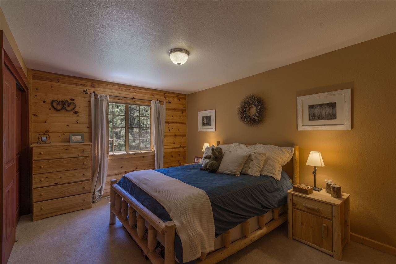 12025 Bennett Flat Road Truckee, CA 96161 - Photo 8 of 14 Gallery Image 8