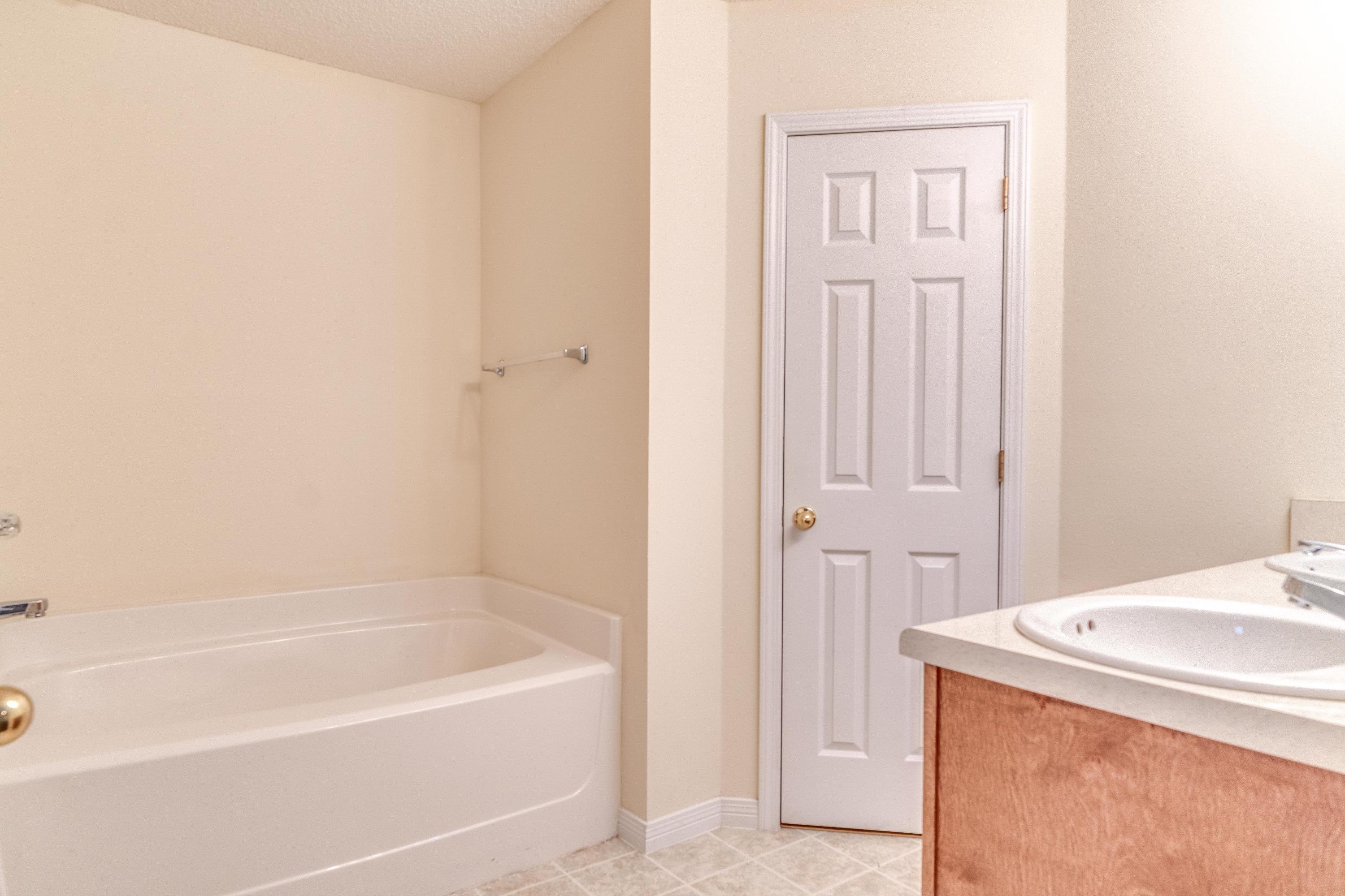 162 Conquest Avenue Crestview, FL 32536 - Photo 14 of 34 Gallery Image 14