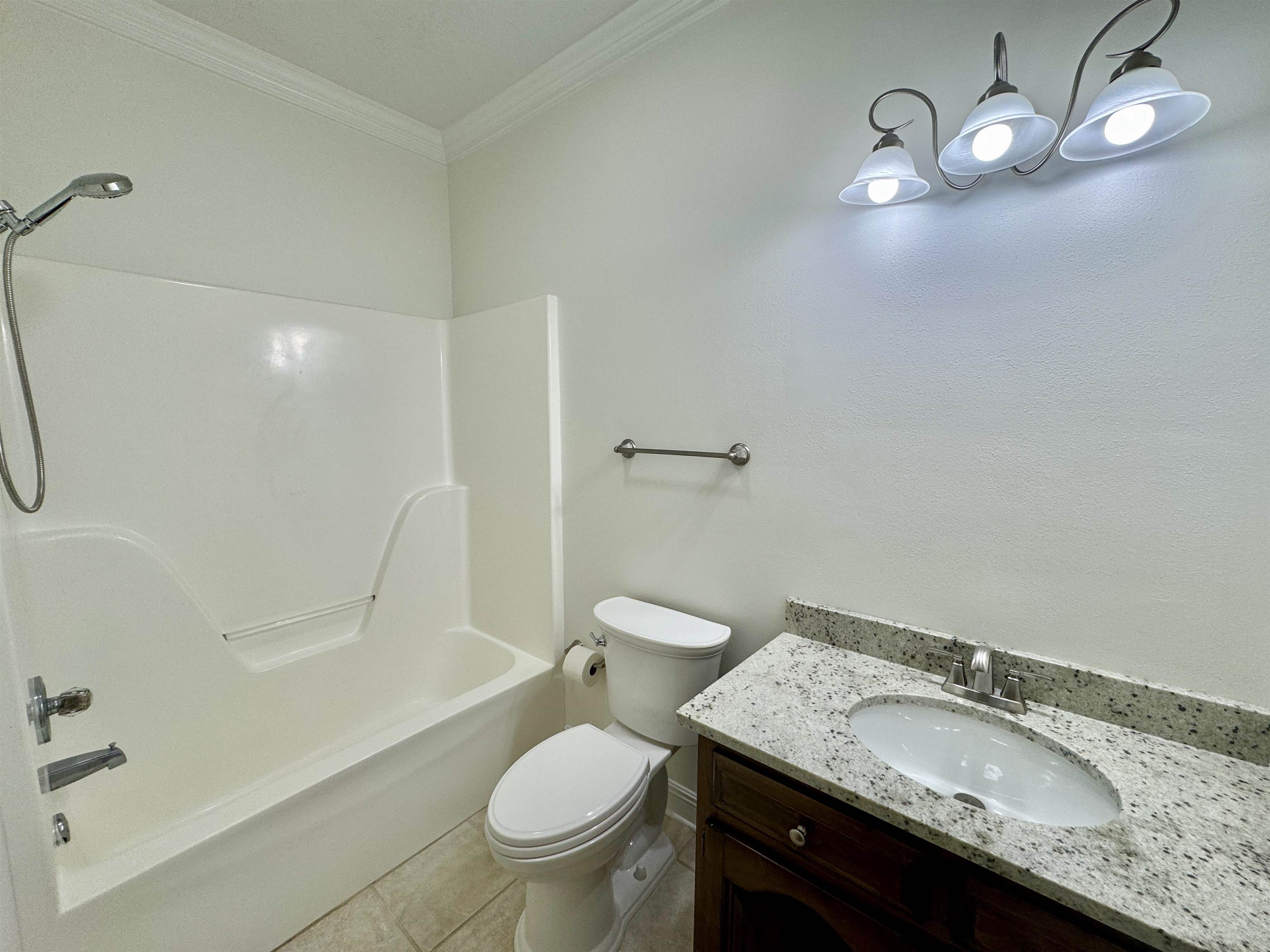 911 Mixon Avenue Bay Minette, AL 36507 - Photo 17 of 32 Bathroom