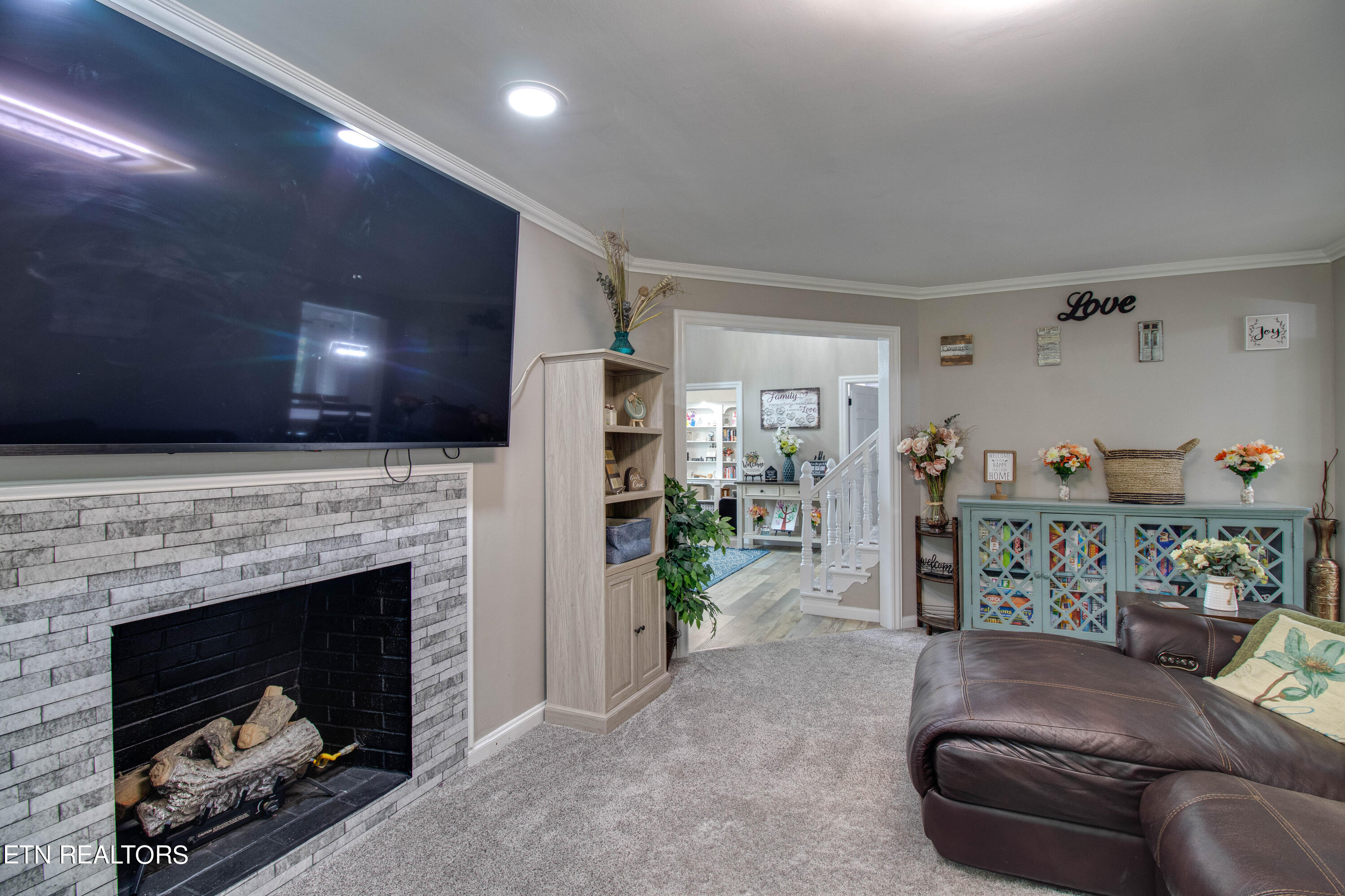 315 Bello Road Tazewell, TN 37879 - Photo 28 of 59 Livng Room A3
