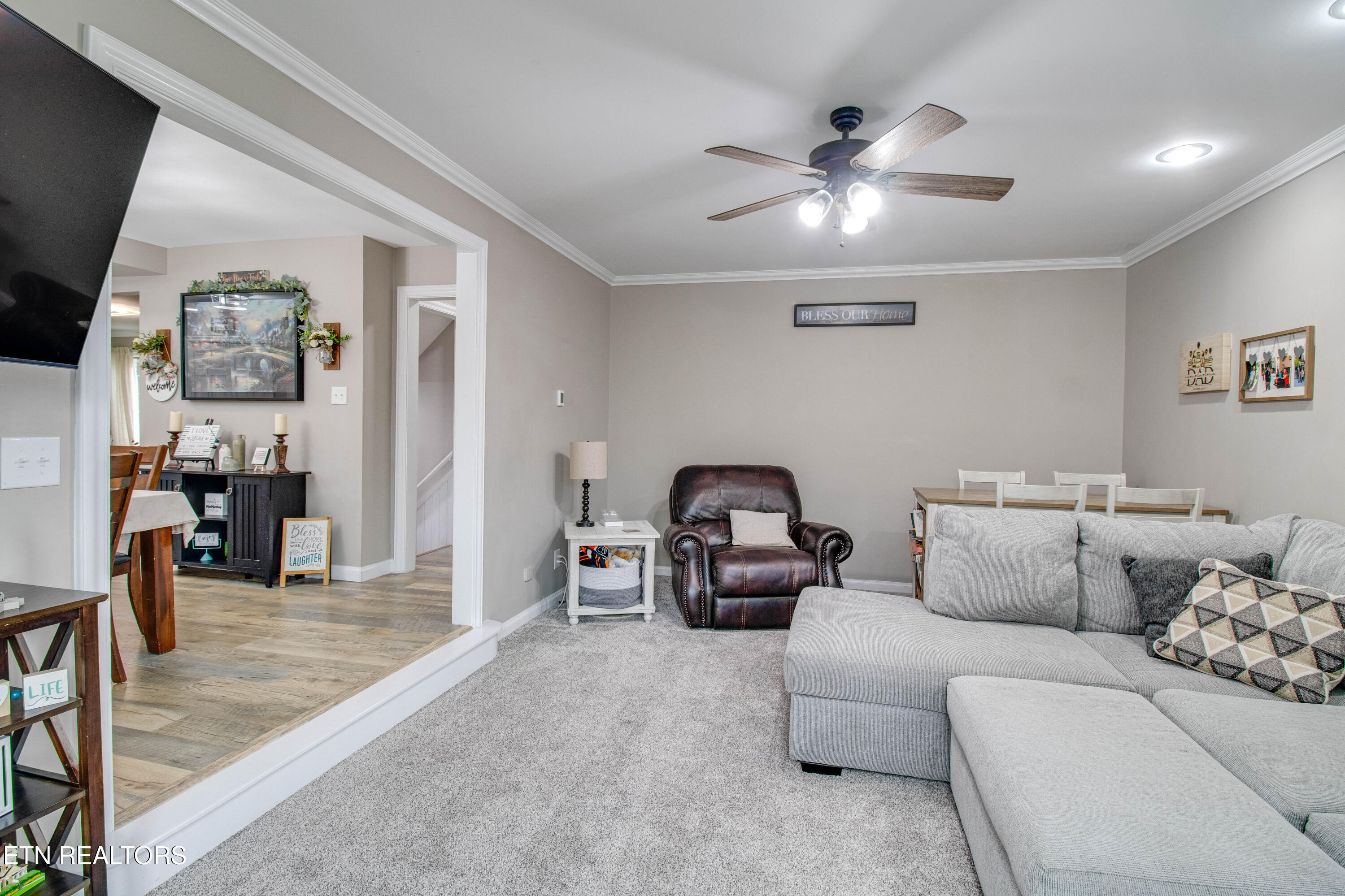 315 Bello Road Tazewell, TN 37879 - Photo 31 of 59 Family Room