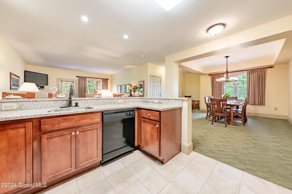 $179,900 | 62 Liftside Drive, Unit 433, Hunter, NY 12442
