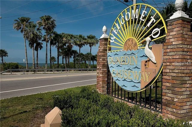 $2,200 | 464 North Paula Drive, Unit 323, Dunedin, FL 34698