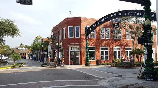 $2,200 | 464 North Paula Drive, Unit 323, Dunedin, FL 34698