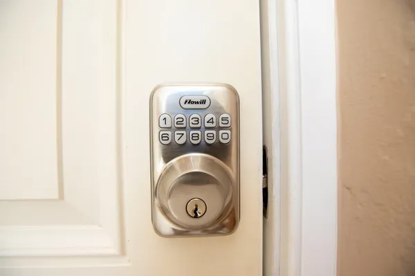 $4,900 | 10821 La Salinas Circle, Boca Raton, FL 33428