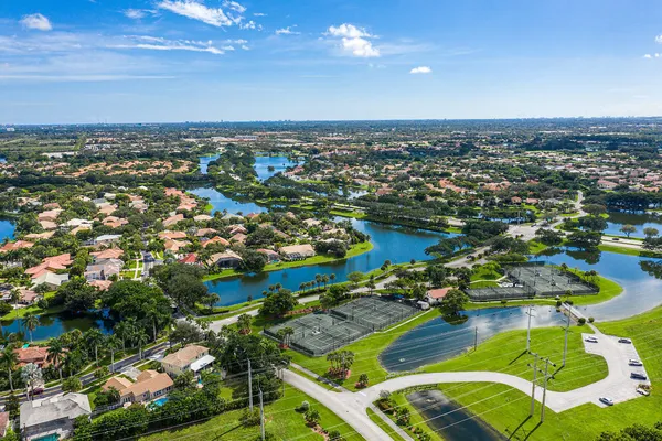 $4,900 | 10821 La Salinas Circle, Boca Raton, FL 33428