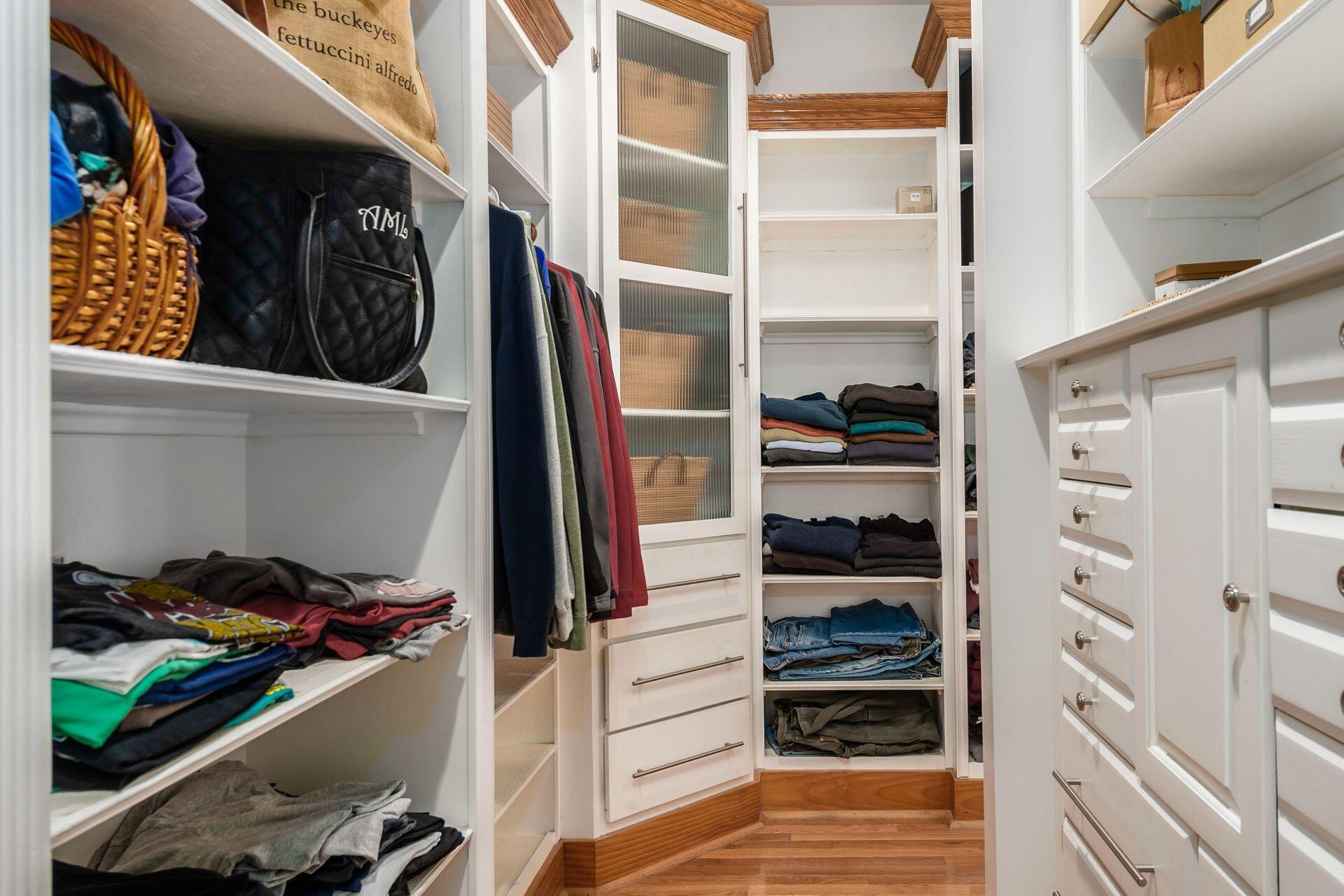 4720 Refugee Road Baltimore, OH 43105 - Photo 26 of 74 Master Closet