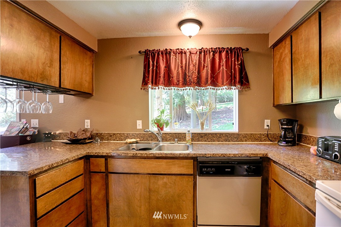 6918 Spada Road Snohomish, WA 98290 - Photo 3 of 21