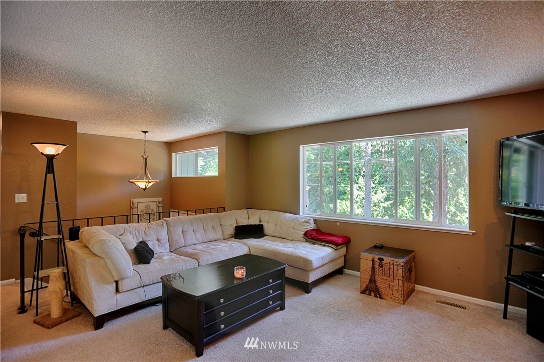 6918 Spada Road Snohomish, WA 98290 - Photo 4 of 21