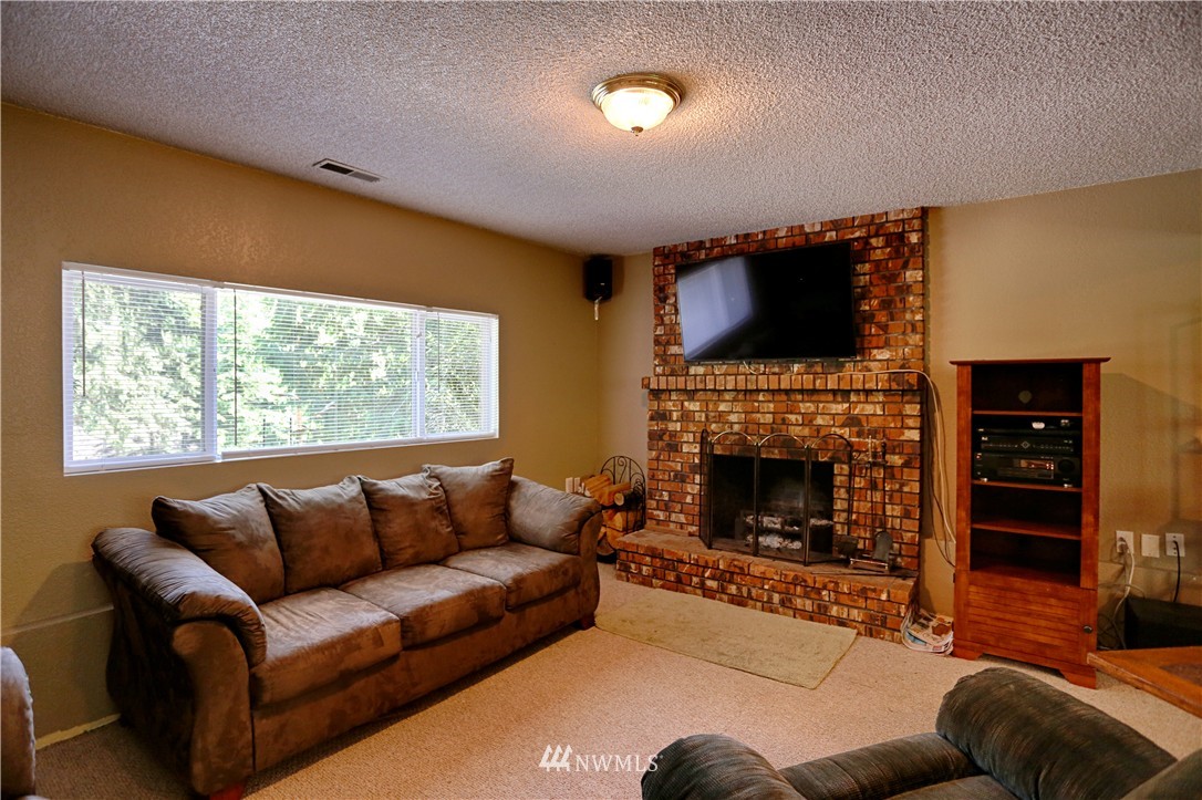6918 Spada Road Snohomish, WA 98290 - Photo 10 of 21