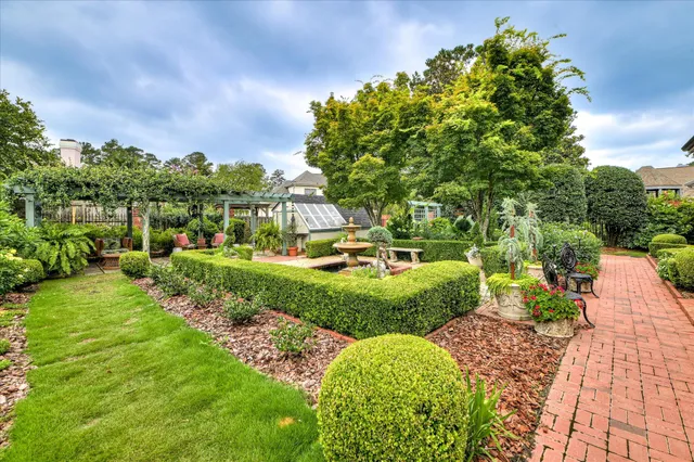 $714,900 | 3666 Bay Point Drive, Martinez, GA 30907