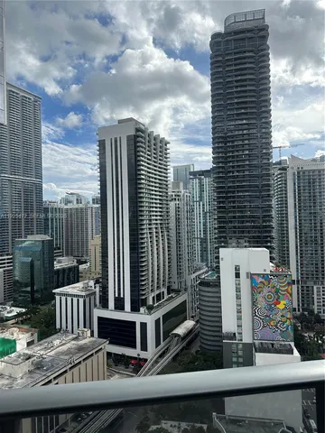 a kitchen that has a sink in it