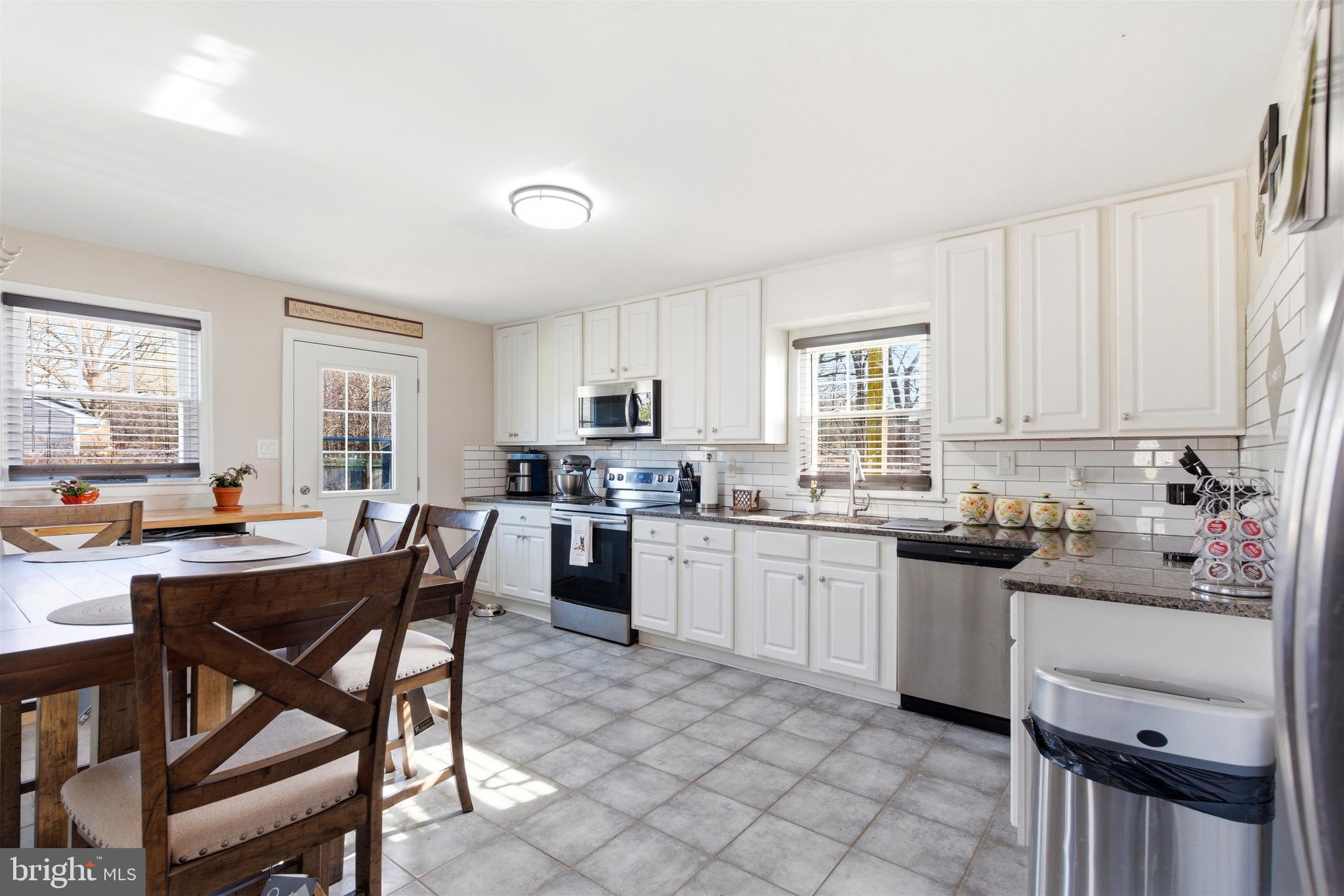 29 Oberlin Road Pennsville, NJ 08070 - Photo 4 of 49