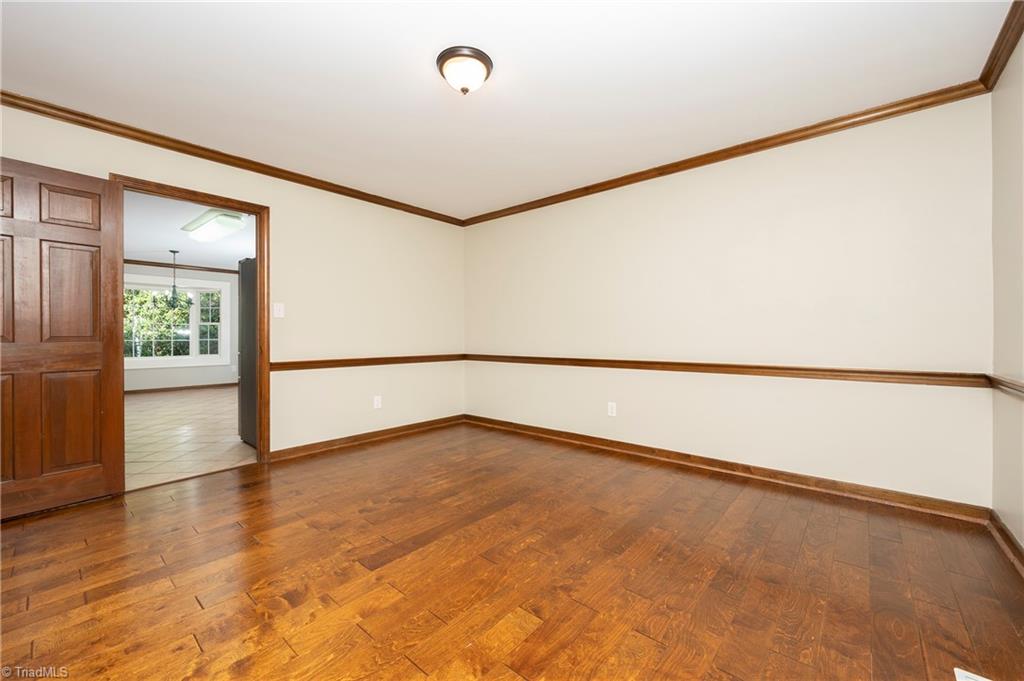 219 Epping Road Clemmons, NC 27012 - Photo 14 of 50 Formal dining room