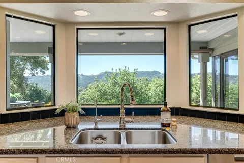 $1,295,000 | 12405 Santa Ana Road, Atascadero, CA 93422