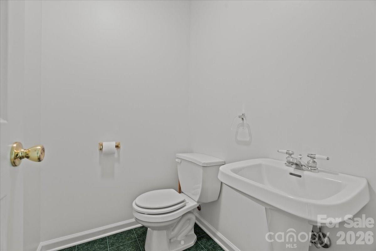570 Coach Road Cheraw, SC 29520 - Photo 25 of 40