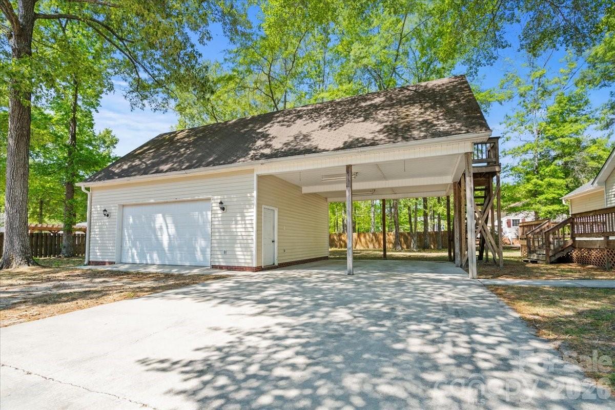 570 Coach Road Cheraw, SC 29520 - Photo 36 of 40