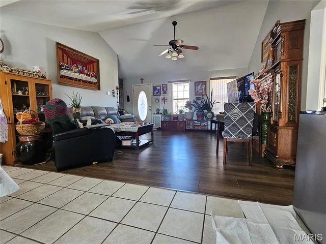 $279,000 | 103 Ridgeview Drive, St. Robert, MO 65584