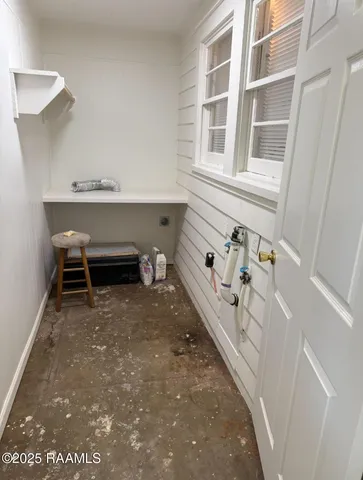 $1,800 | 2418 North University Avenue, Lafayette, LA 70507