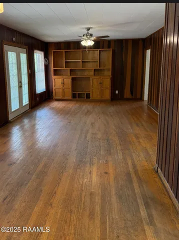 $1,800 | 2418 North University Avenue, Lafayette, LA 70507