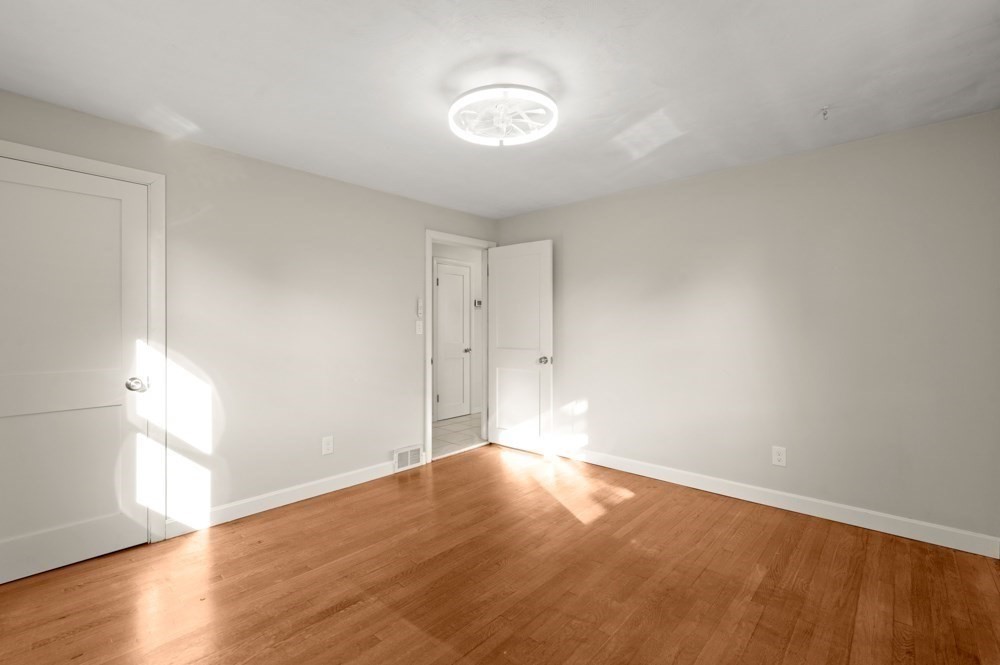 24 Greenwood Road Peabody, MA 01960 - Photo 17 of 31