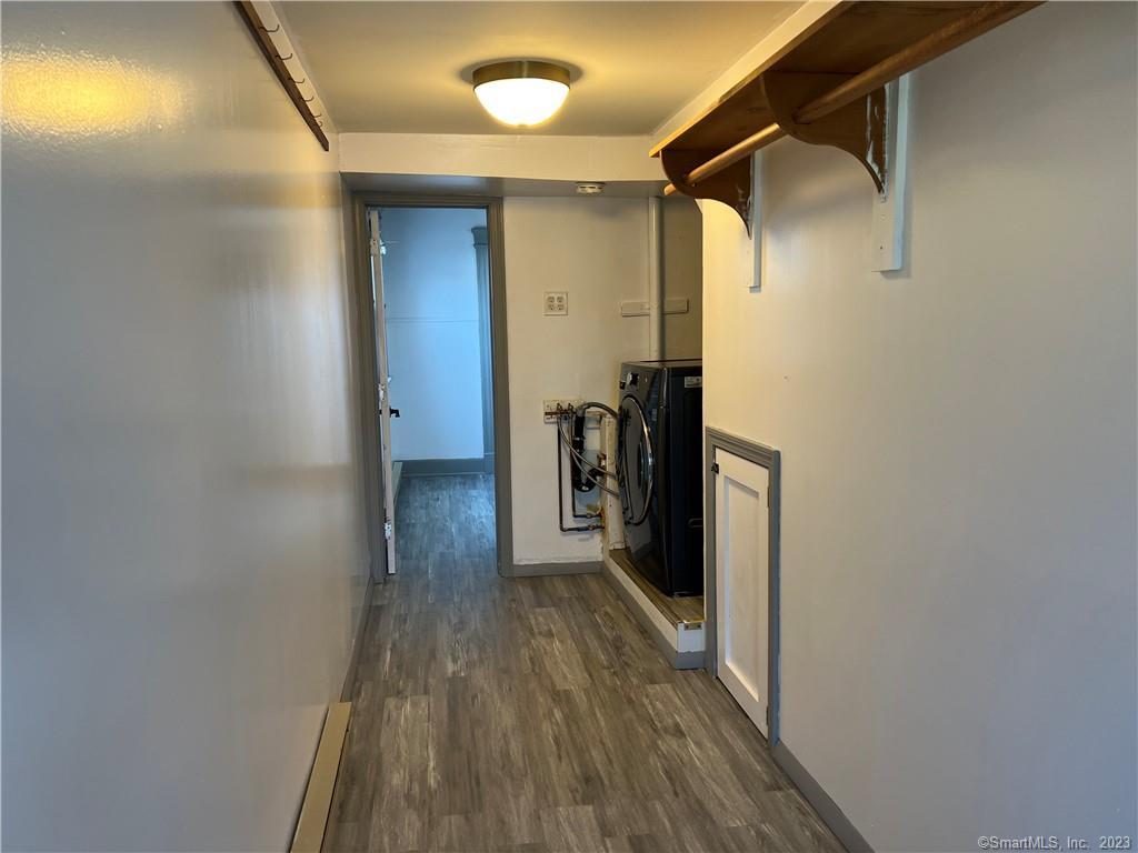 222 Chipman Street Waterbury, CT 06708 - Photo 10 of 12 Mudroom/Laundry