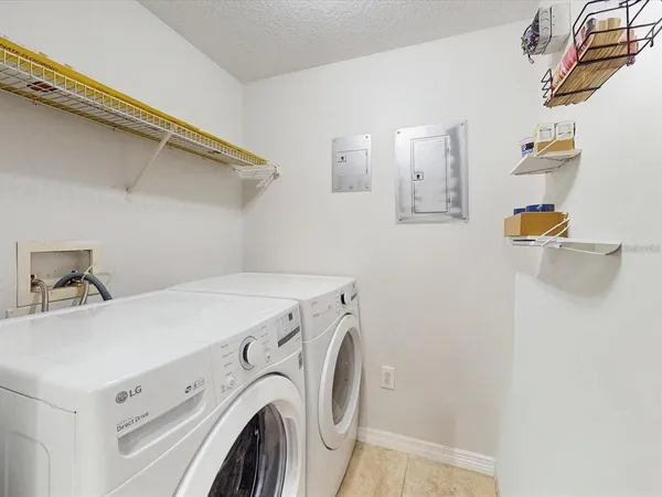 $1,850 | 5578 Metrowest Boulevard, Unit 203, Orlando, FL 32811