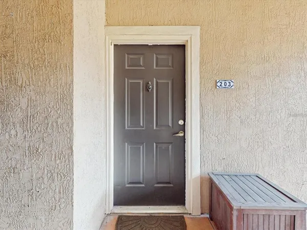 $1,850 | 5578 Metrowest Boulevard, Unit 203, Orlando, FL 32811