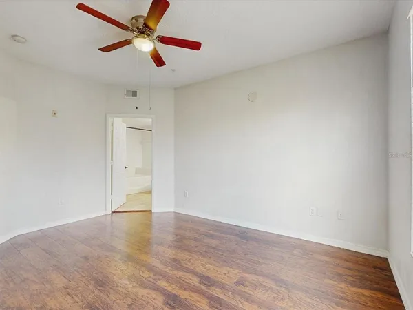 $1,850 | 5578 Metrowest Boulevard, Unit 203, Orlando, FL 32811