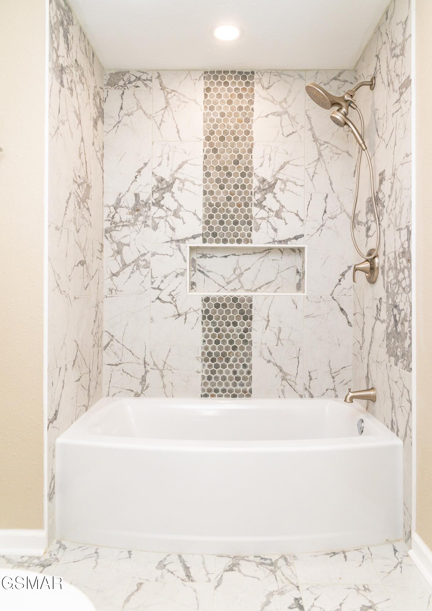 1348 Albert Jones Road Dandridge, TN 37725 - Photo 13 of 31 Gallery Image 13