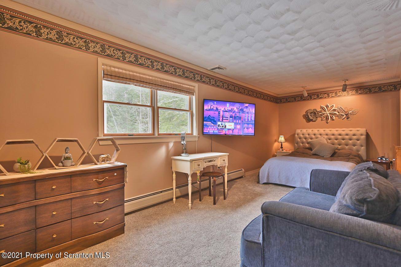 411 Lake Spangenberg Road Lake Ariel, PA 18436 - Photo 48 of 144 Gallery Image 48