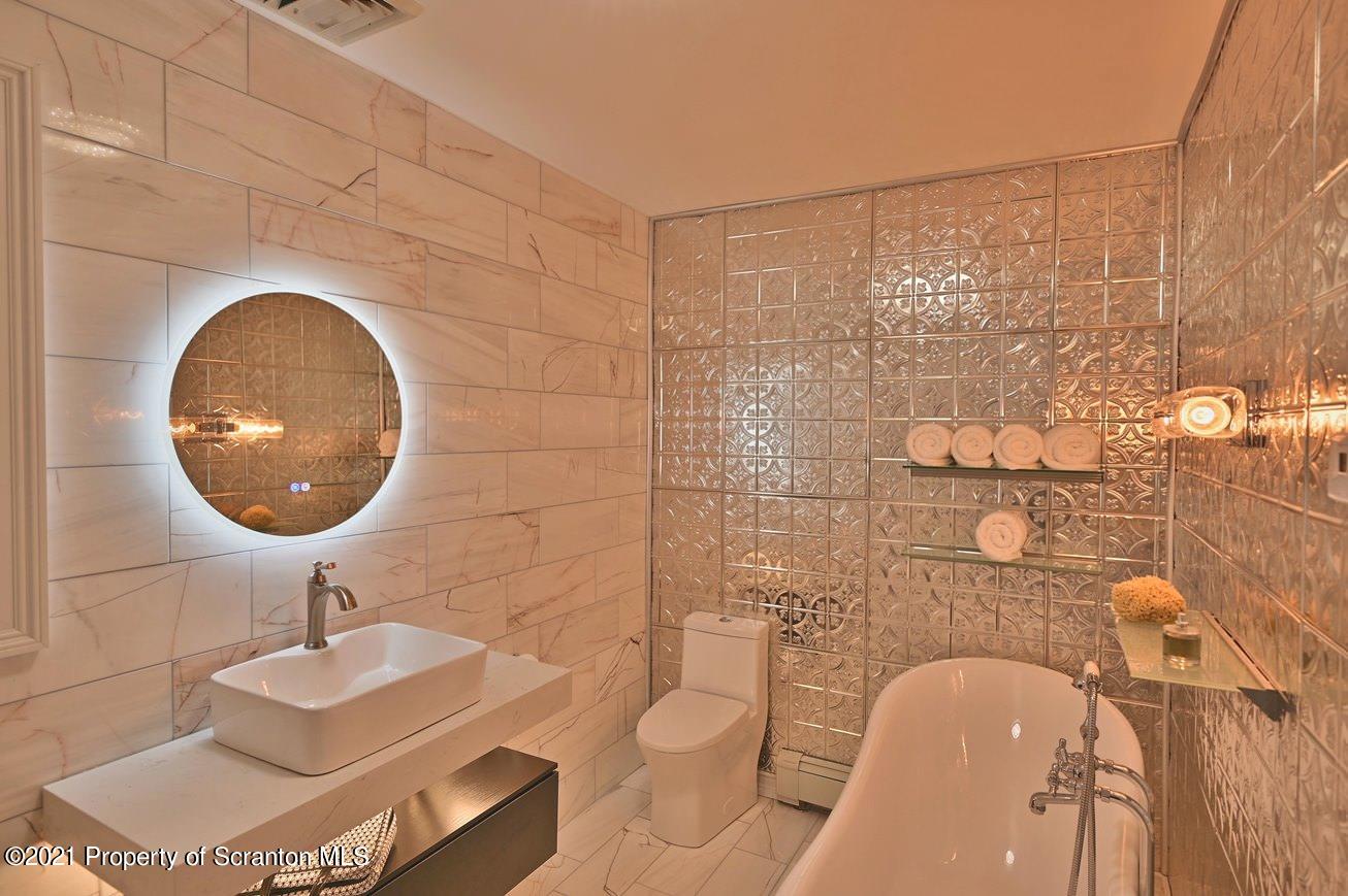411 Lake Spangenberg Road Lake Ariel, PA 18436 - Photo 52 of 144 Gallery Image 52