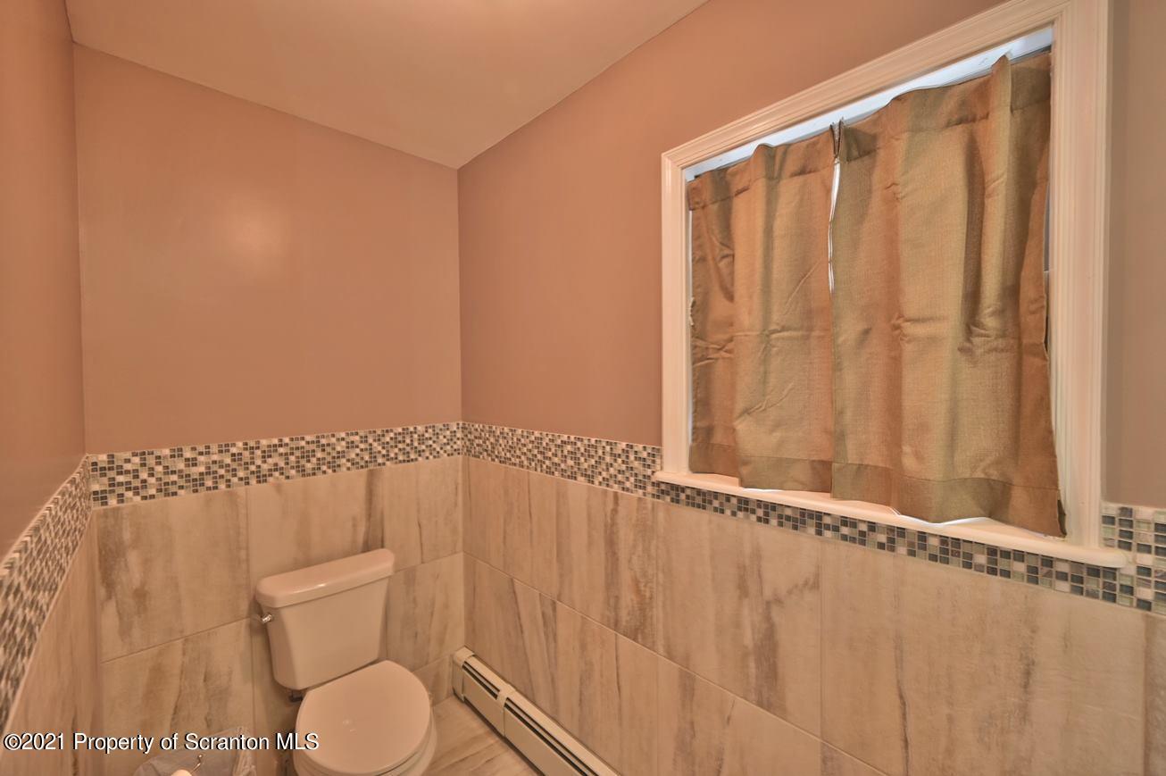 411 Lake Spangenberg Road Lake Ariel, PA 18436 - Photo 68 of 144 Gallery Image 68
