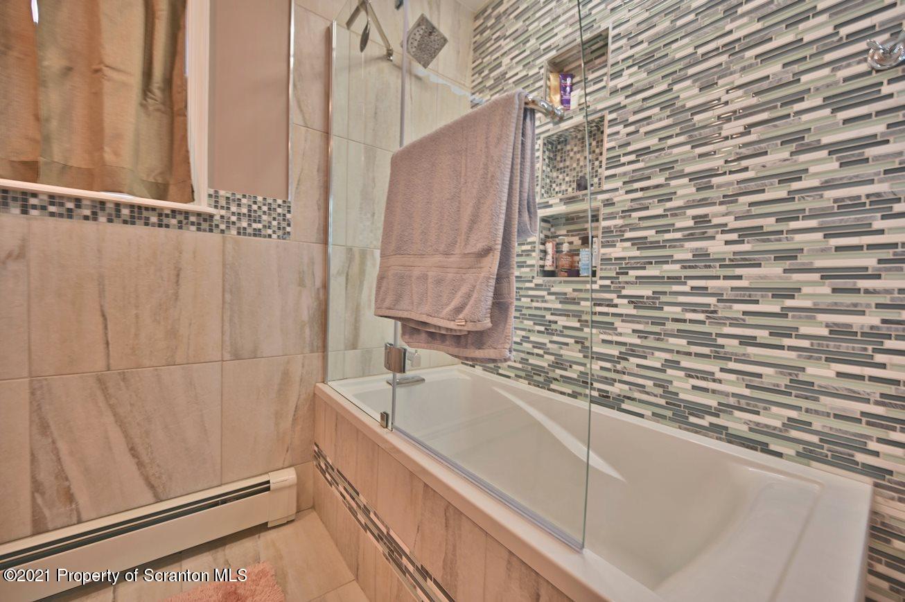 411 Lake Spangenberg Road Lake Ariel, PA 18436 - Photo 69 of 144 Gallery Image 69