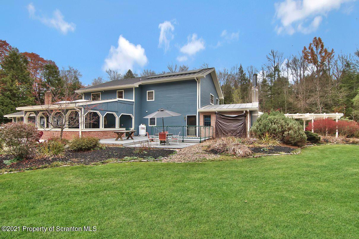 411 Lake Spangenberg Road Lake Ariel, PA 18436 - Photo 8 of 144 Gallery Image 8