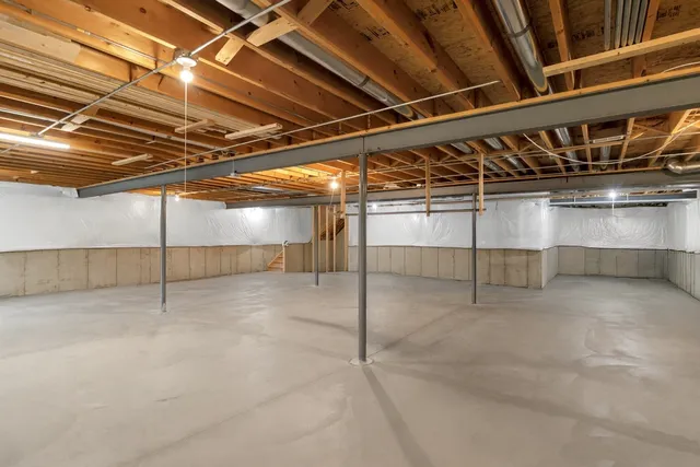 $589,000 | 2660 Harnish Drive, Algonquin, IL 60102