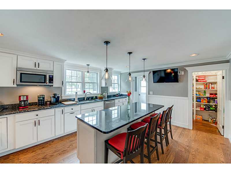 12 Rawson Road Cumberland, RI 02864 - Photo 14 of 25 Kitchen.