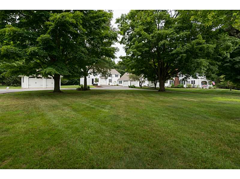 12 Rawson Road Cumberland, RI 02864 - Photo 5 of 25 Yard/Garden.