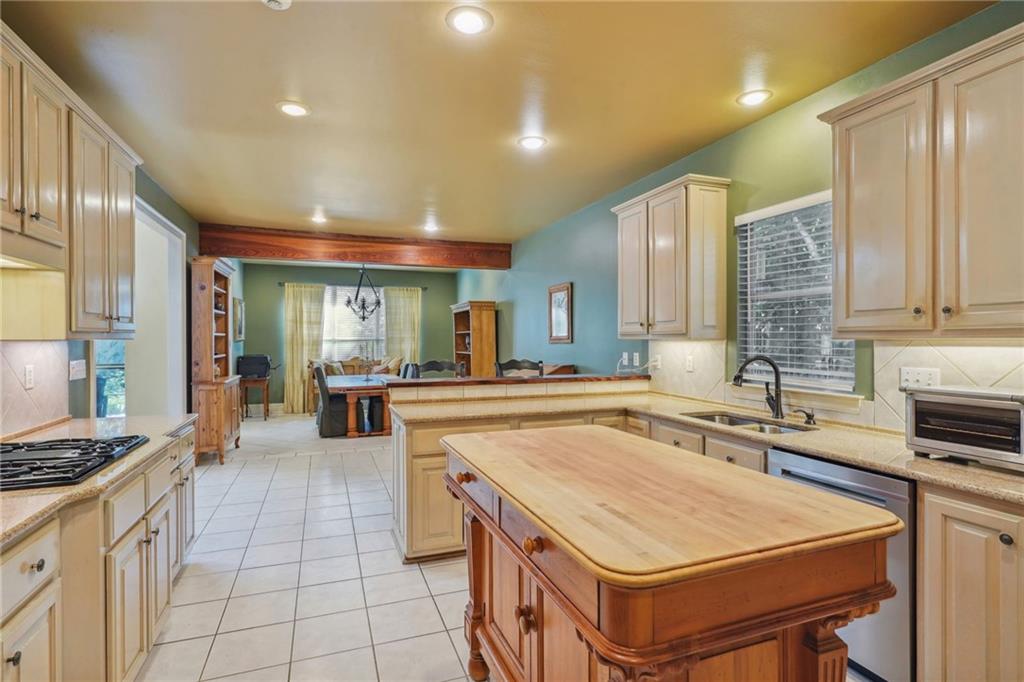 1316 Ridge Way Drive Mandeville, LA 70471 - Photo 14 of 32 Gallery Image 14