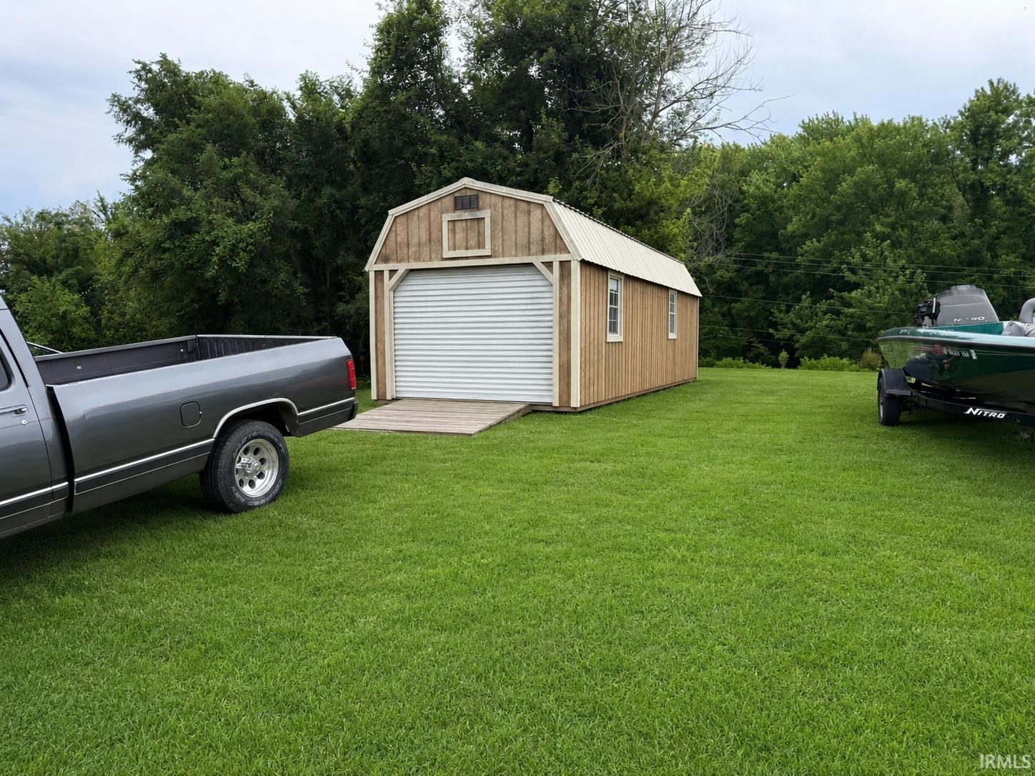 120 7th Street Newberry, IN 47449 - Photo 3 of 21