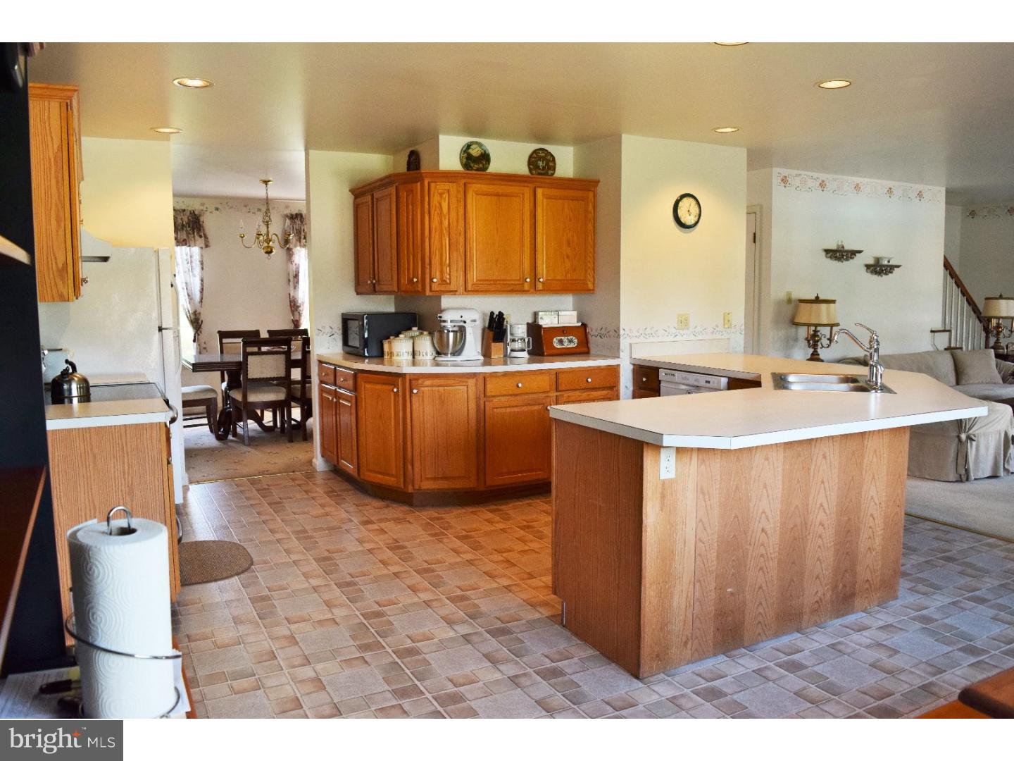 3 Greenfield Road Cochranville, PA 19330 - Photo 5 of 23 Kitchen