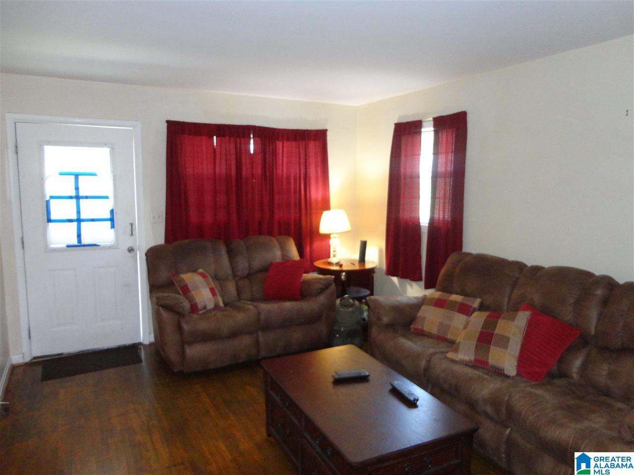 1612 Goldwire Street Southwest Birmingham, AL 35211 - Photo 5 of 28 Gallery Image 5