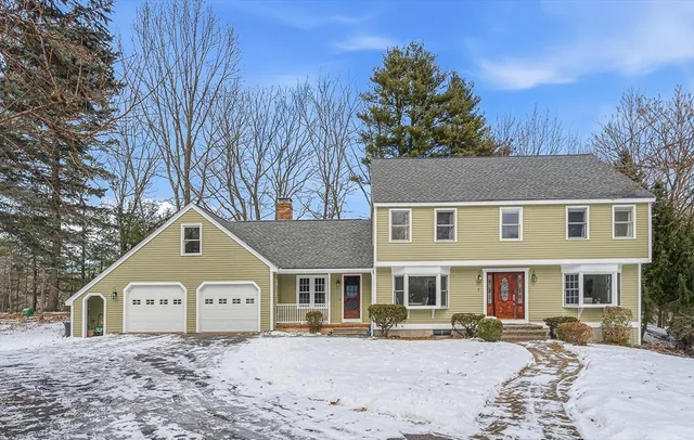 $1,100,000 | 7 Concetta Circle, Acton, MA 01720