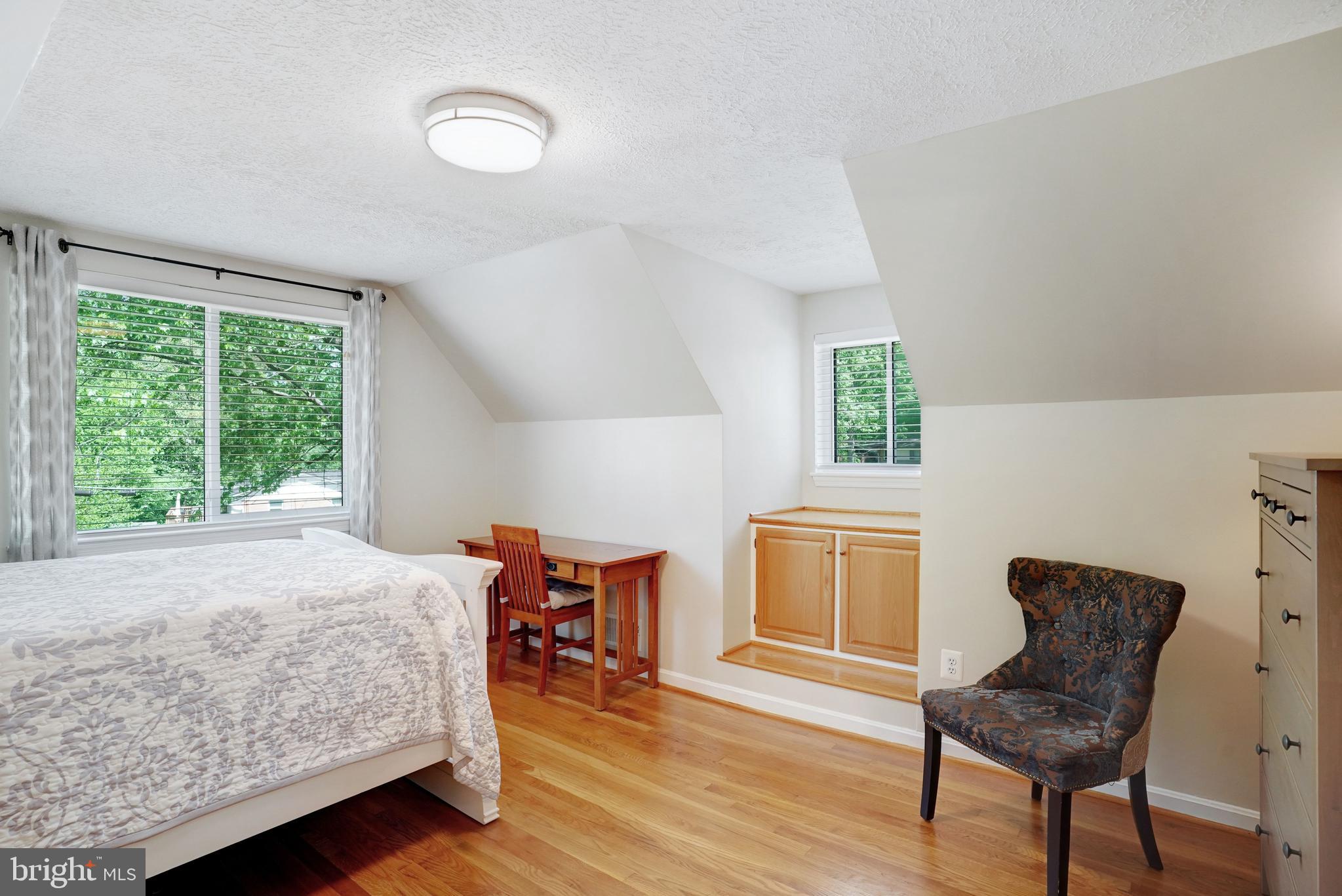 5300 Kings Park Drive Springfield, VA 22151 - Photo 33 of 62 a bedroom with a bed and wooden floor
