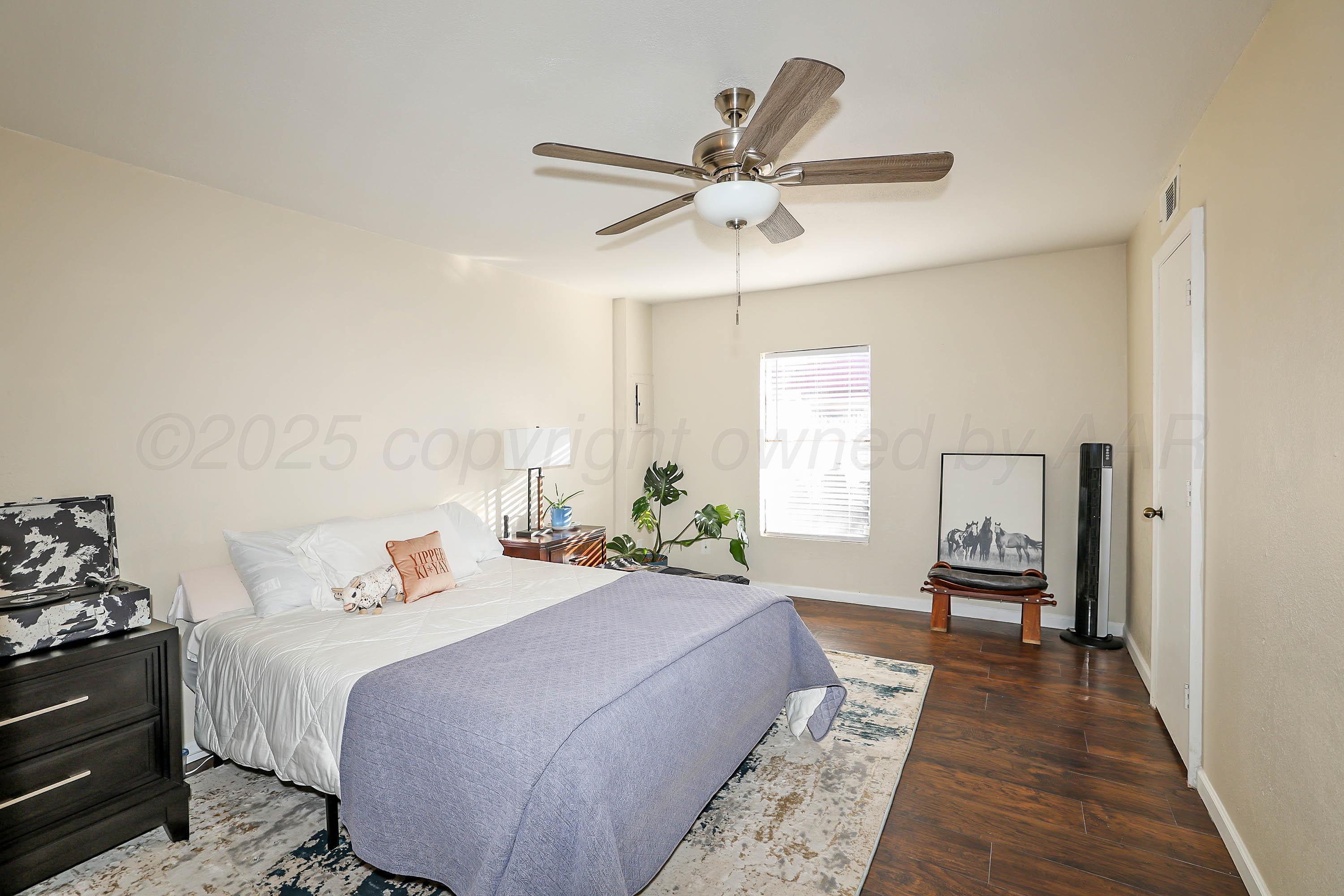 3721 Memory Lane Amarillo, TX 79109 - Photo 12 of 19 15-2nd Bedroom