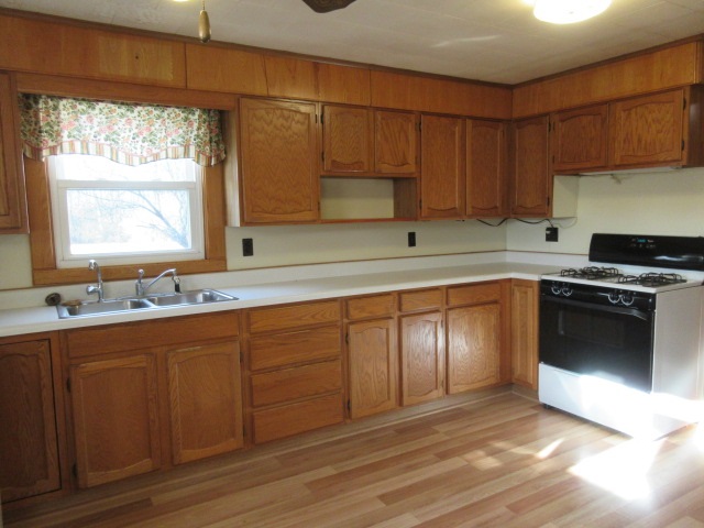 4208 West Riverside Avenue Muncie, IN 47304 - Photo 6 of 21 Gallery Image 6