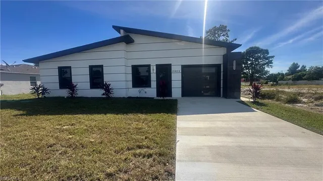 $309,000 | 3905 23rd Street Southwest, Lehigh Acres, FL 33976