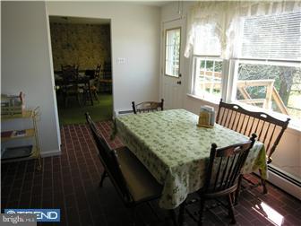 10 Crestview Road Phoenixville, PA 19460 - Photo 6 of 11 Kitchen
