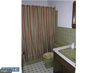 10 Crestview Road Phoenixville, PA 19460 - Photo 8 of 11 Bedroom - Main